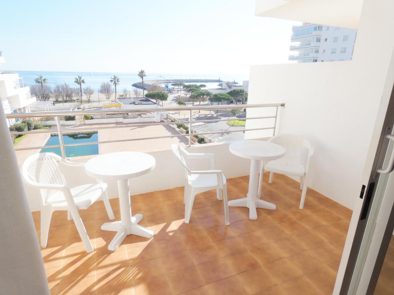 Mare Nostrum 132 Roses Exterior photo